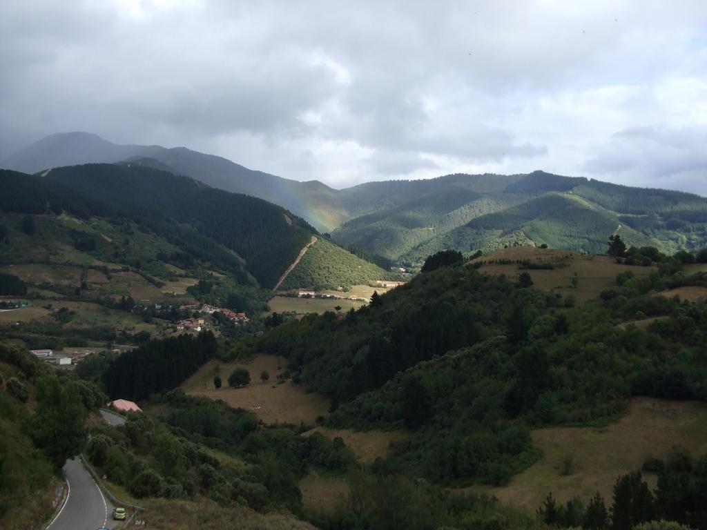 La Anjana Ojedo Hotel Potes Buitenkant foto