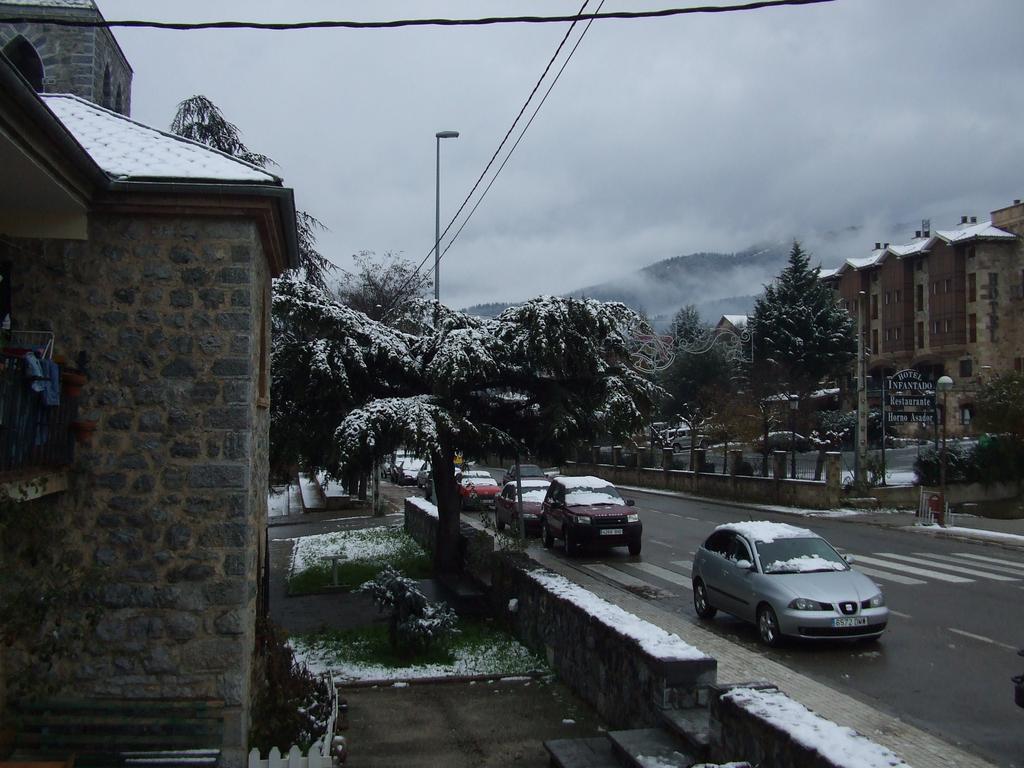 La Anjana Ojedo Hotel Potes Buitenkant foto